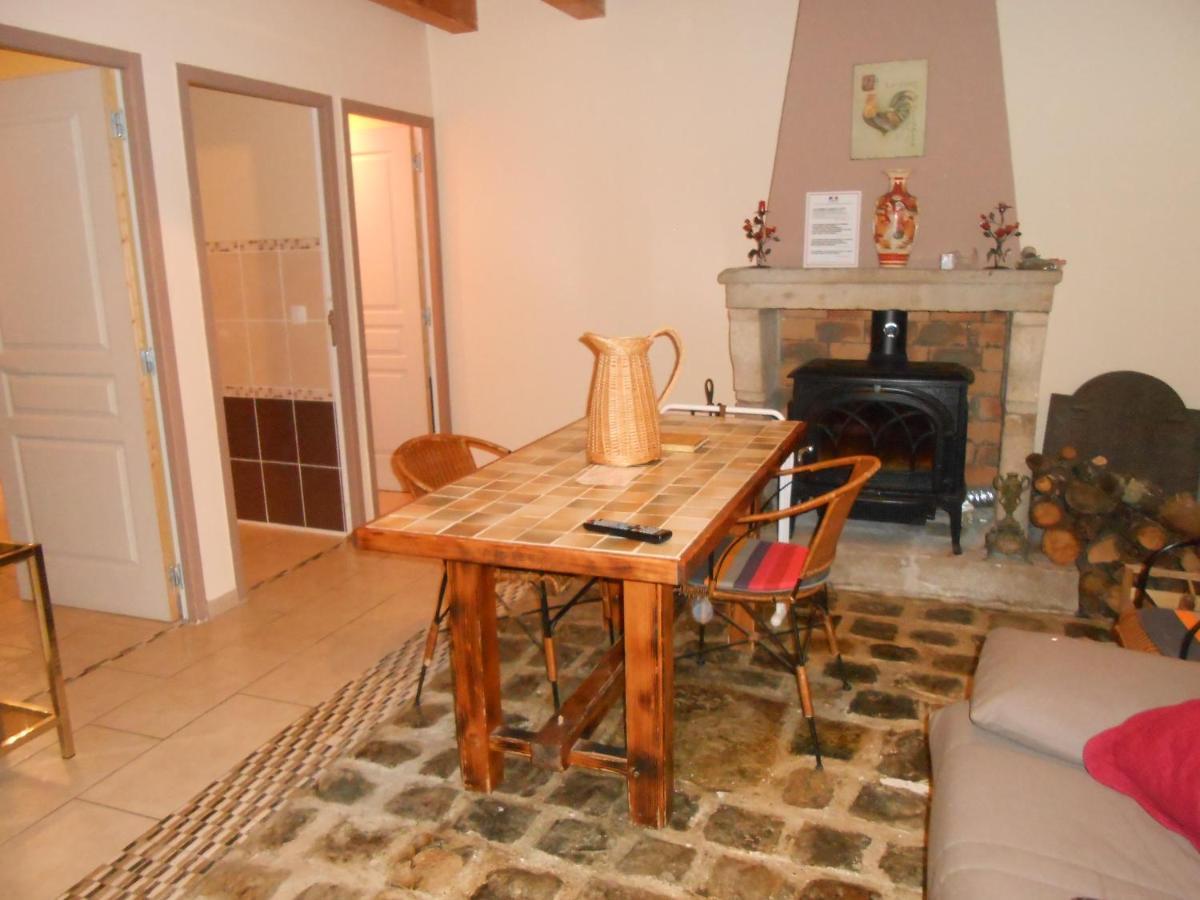 La Dame Blanche Bed and Breakfast Saint-Maurice-dʼIbie Εξωτερικό φωτογραφία