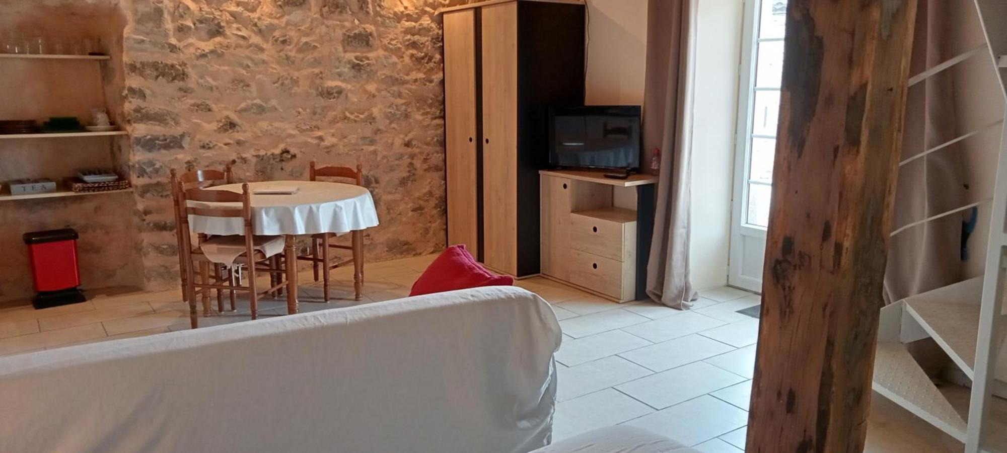 La Dame Blanche Bed and Breakfast Saint-Maurice-dʼIbie Εξωτερικό φωτογραφία