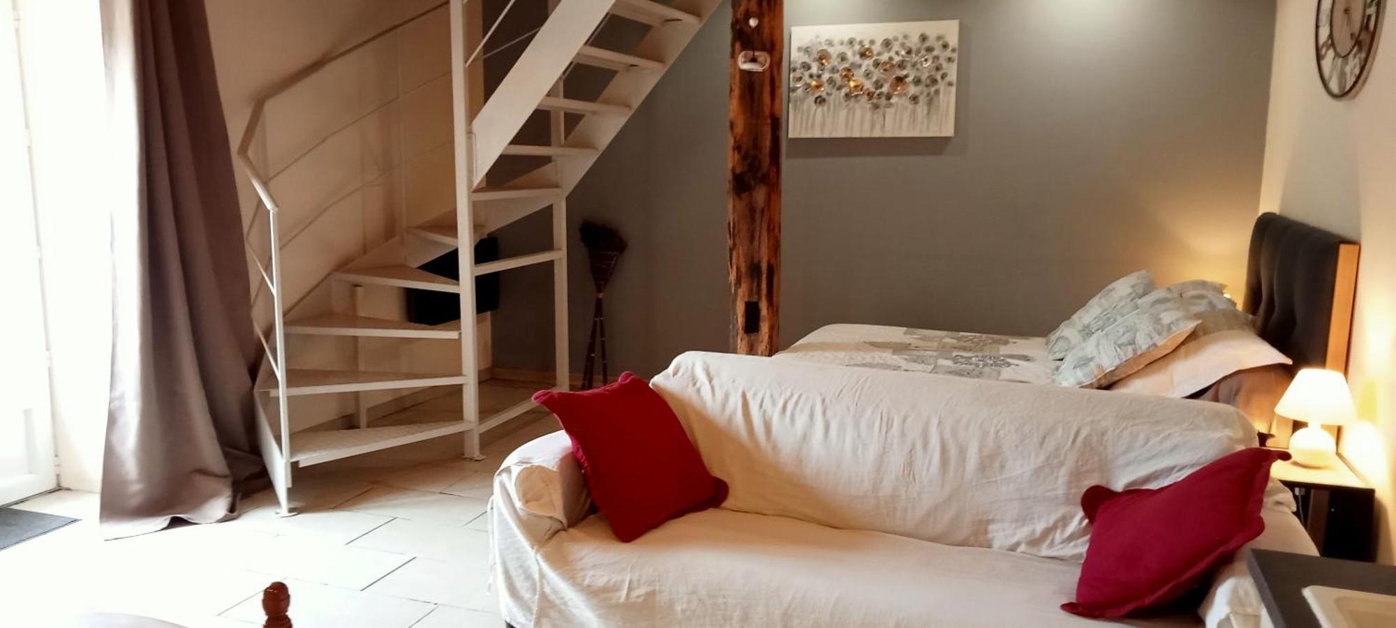 La Dame Blanche Bed and Breakfast Saint-Maurice-dʼIbie Εξωτερικό φωτογραφία