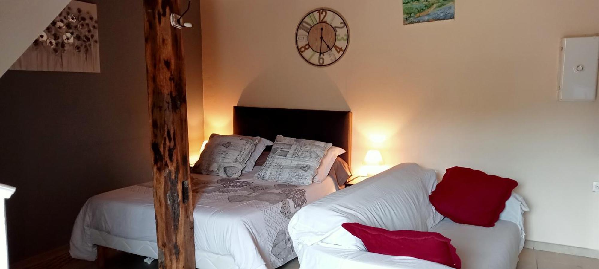 La Dame Blanche Bed and Breakfast Saint-Maurice-dʼIbie Εξωτερικό φωτογραφία